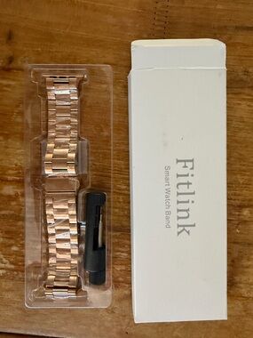 Fitlink Rose Gold Metal Smart Watch Band